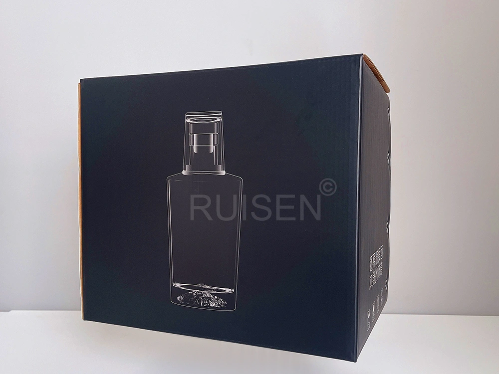 Custom whiskey bottle packaging
