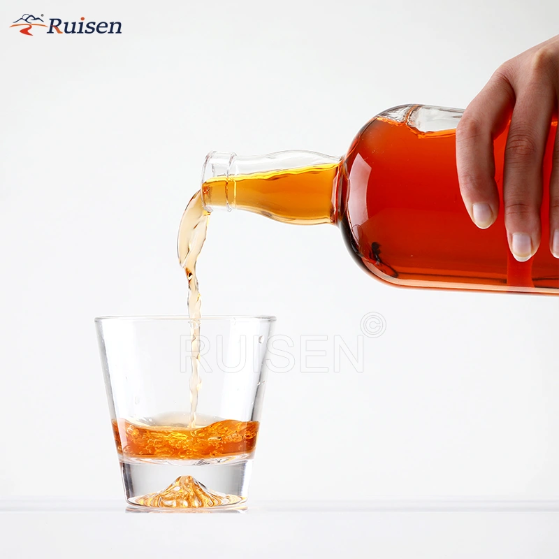 750ml-Ruisen-Whiskey-Glass-Bottle-Classic-Rounded-Neck